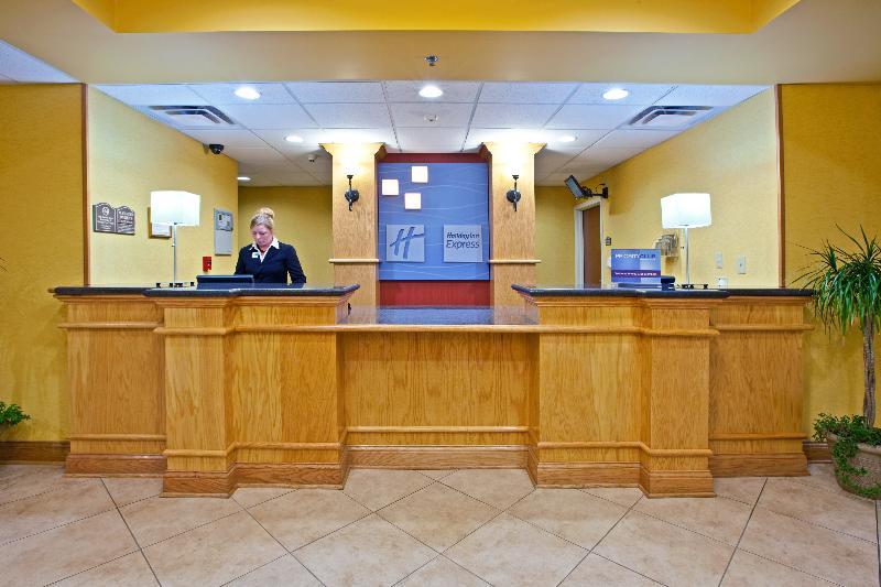 Holiday Inn Express Hotel & Suites Louisville South-Hillview, An Ihg Hotel Ngoại thất bức ảnh